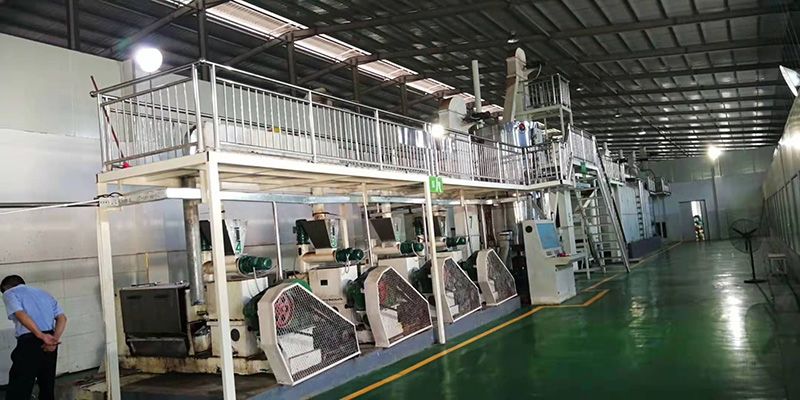貴州黔南地區(qū)茶籽油榨油車間